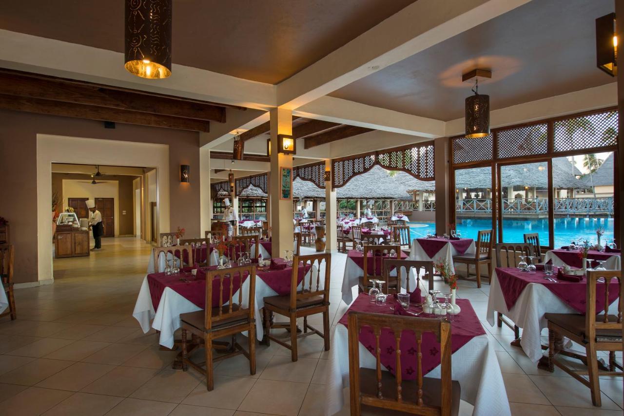 Neptune Pwani & Zanzibar Semesteranläggning (resort)